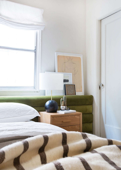 Ідеї для узголів'я ліжка: надихаючий дизайн спальні з м'яким акцентом.