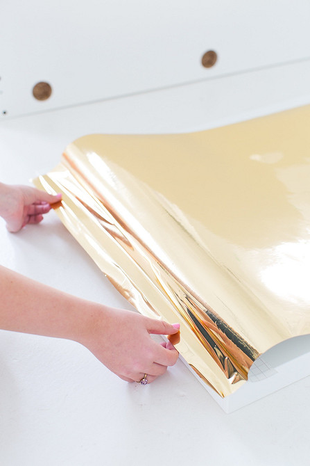 Стильне узголів'я ліжка своїми руками: простий та елегантний дизайн спальні.