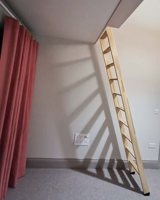 Ліжко-горище своїми руками: детальні креслення з розмірами та інструкцією.