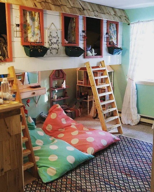 Креслення та розміри для самостійного виготовлення ліжка-горища, детальний план