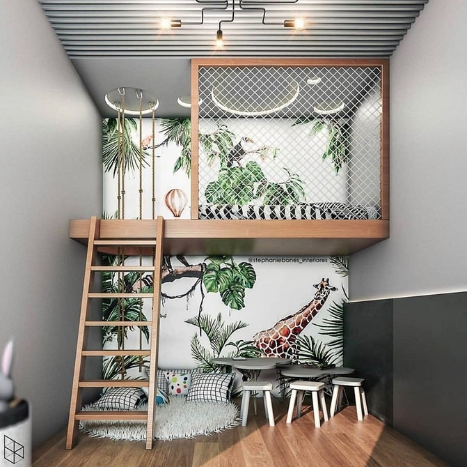 Варіант ліжка-горища з робочим місцем в дитячій кімнаті