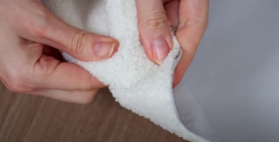 Пуфік з старих коробок: ідея для переробки та оновлення домашнього інтер'єру