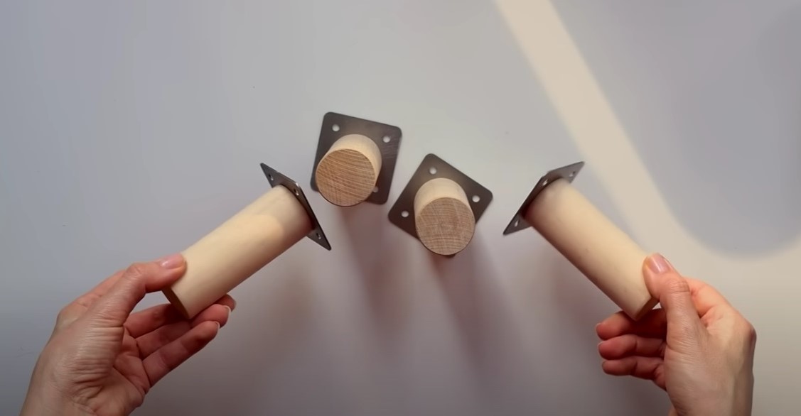 Екологічний пуфік: майстер-клас зі створення пуфіка з картонних коробок власноруч.