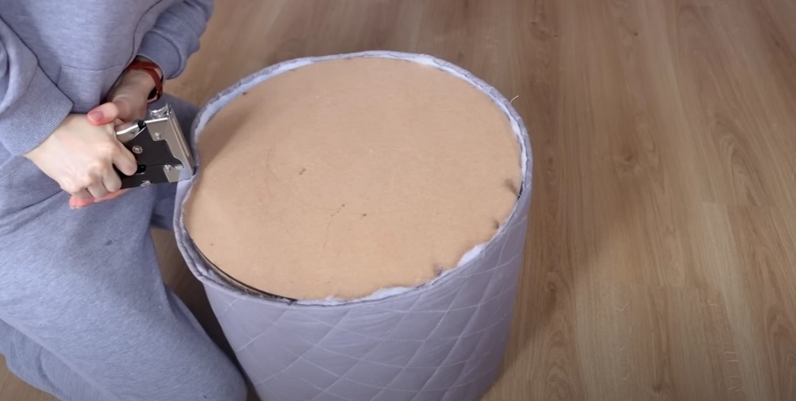 Як зробити пуфік з картону: детальний майстер-клас для творчих особистостей.