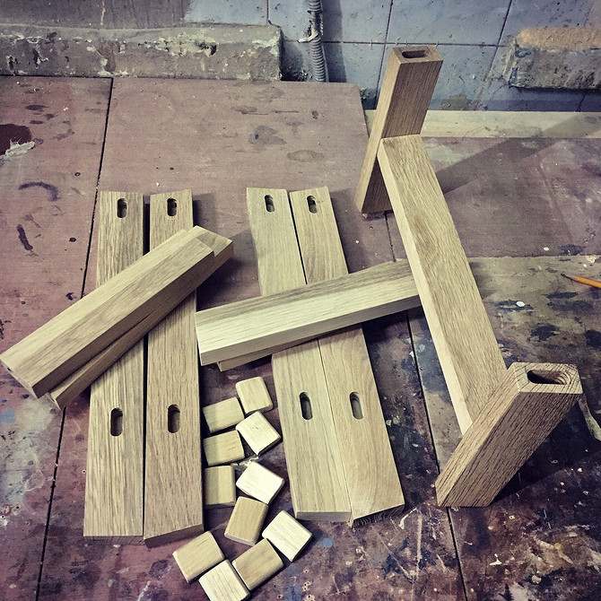 Процес трансформації лавки в стіл: інструкція з виготовлення своїми руками