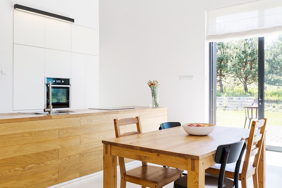 Виготовлення стола з дощок: креслення, матеріали та загальні правила обробки деревини.