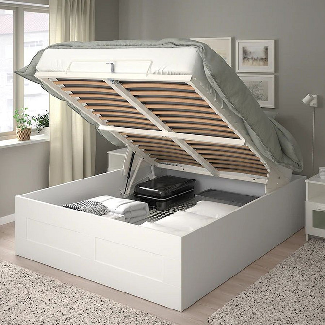 Вибір ліжка з підйомним механізмом: зверніть увагу на якість механізму та матеріали.