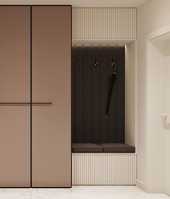 Функціональна шафа в передпокій з висувними шухлядами та дзеркалом на повний зріст