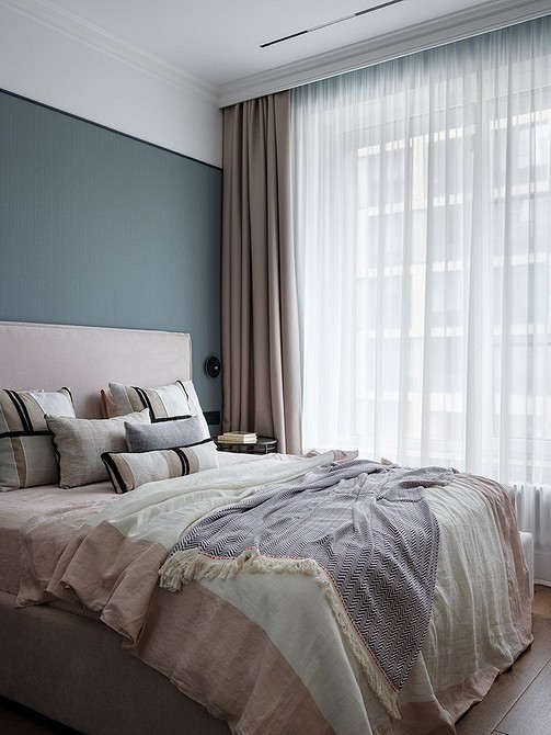 Дизайн спальні з двоспальним ліжком: вибір стилю меблів та оптимальної висоти ліжка