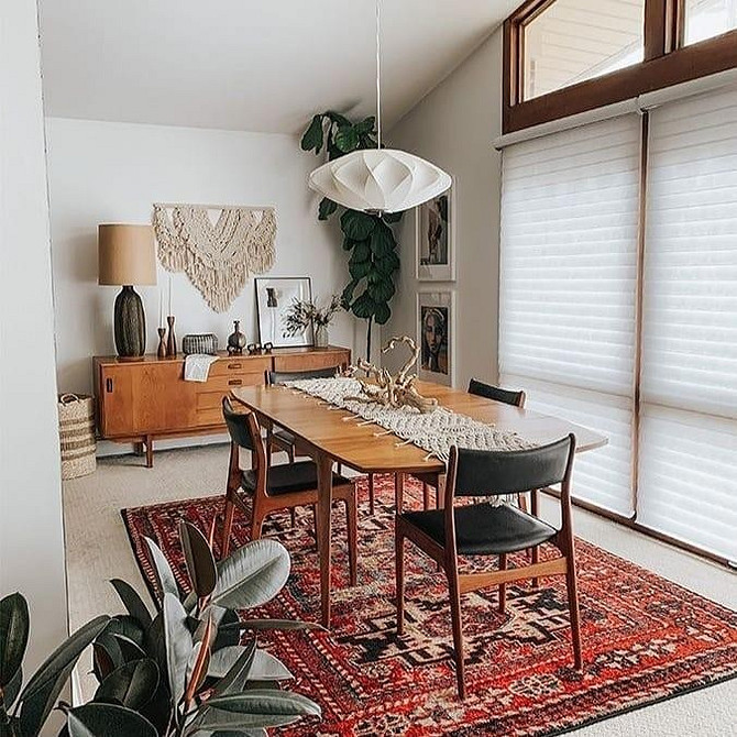 Антикварні меблі в сучасному інтер'єрі: реставрація як спосіб поєднання епох.