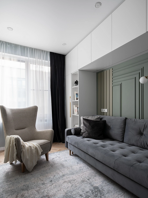 Дизайн крісла з акцентом на зручність та стиль, ідеальне для читання