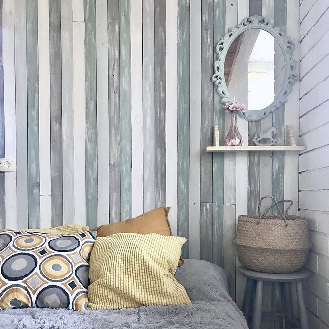 Поради експертів з реставрації меблів: ліжко, стіл, кухонний фартух оновлені професійно.