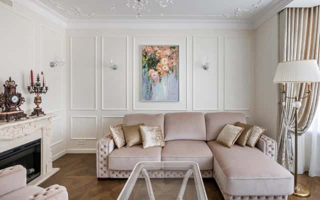 Елегантний дизайн квартири після ремонту в київському стилі сучасної класики