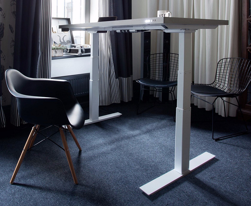 Сучасний інтер'єр з розумними меблями: рішення для автоматизації та комфортного життя