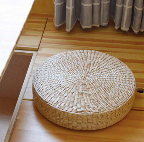 Бюджетні стелажі та комоди: альтернативи IKEA в Україні для зберігання речей