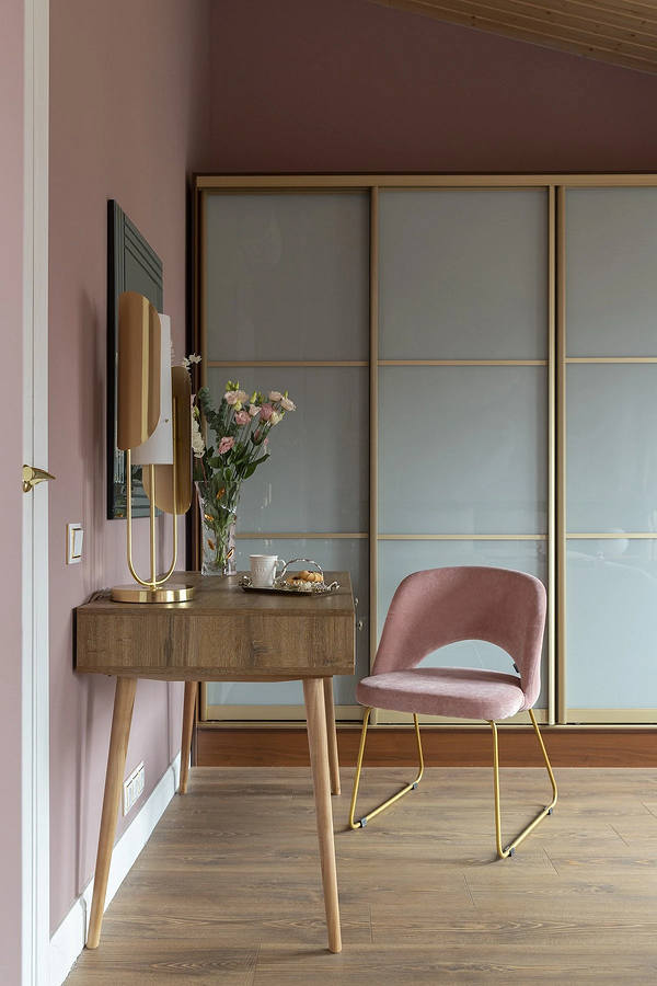 Шафа купе в кімнаті: сучасні ідеї для зберігання та дизайну інтер'єру