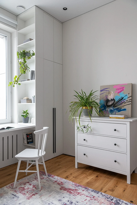 Настінні полиці в дизайні інтер'єру: функціональні та декоративні рішення.