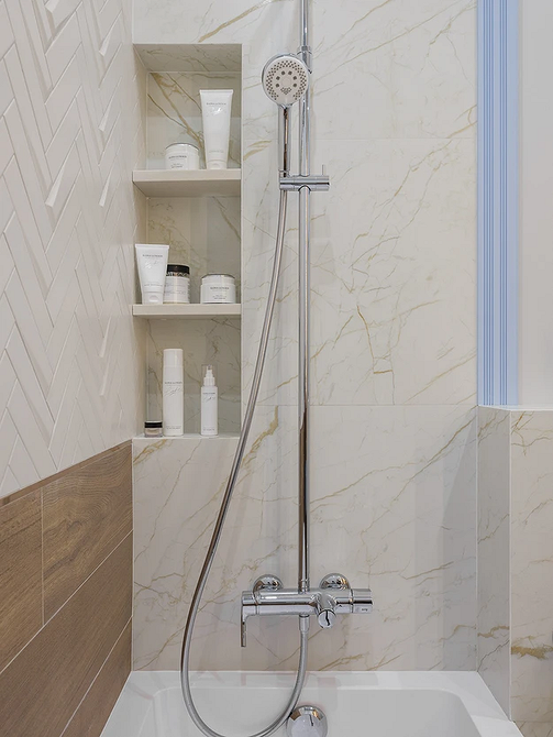 Металеві полиці в сучасному інтер'єрі для стильного зберігання речей