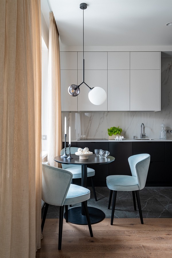 М'який барний стілець з регульованою висотою, ідеальний для кухні-студії, наповнювачі сидінь.