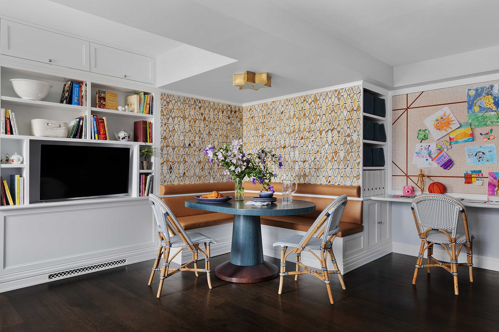 Кутовий диван на кухню з текстильною оббивкою для затишного інтер'єру