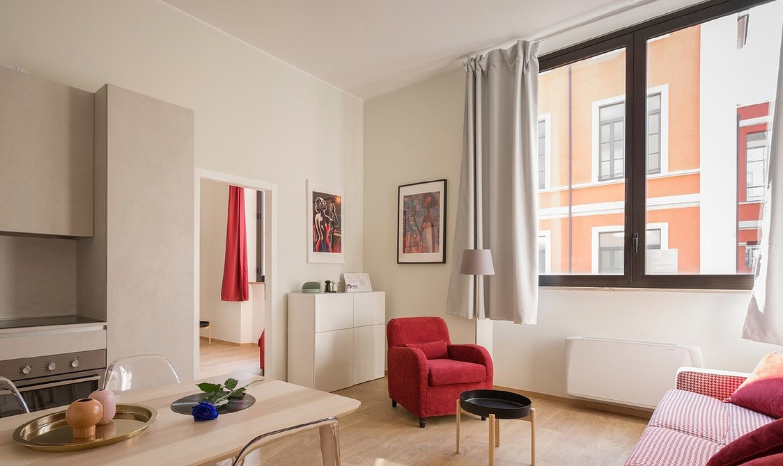 Невеликий кутовий диван для маленької кухні, ергономічний та комфортний