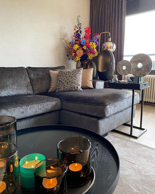 Кутові дивани для вітальні: різноманітність стилів та кольорів для вашого дому.