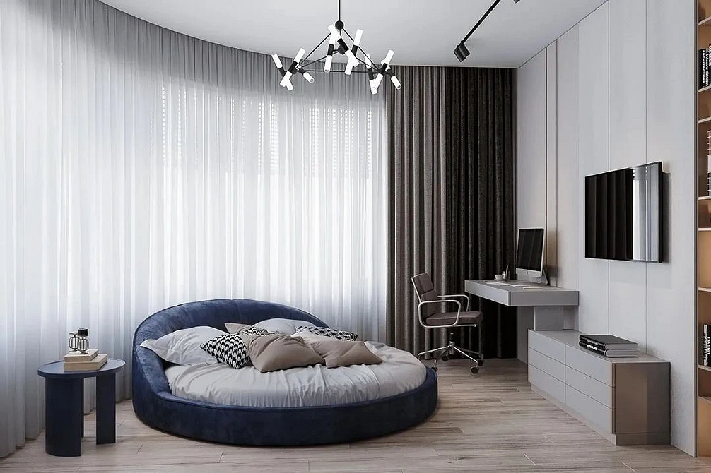 Затишна спальня з м'яким ліжком та текстильним узголів'ям, тренди ліжок 2024