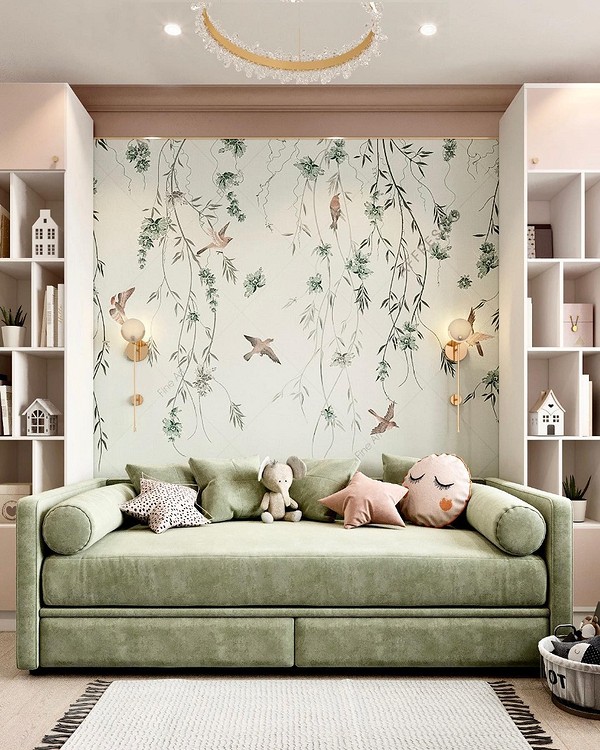 Зелений кутовий диван у вітальні з декоративними подушками різних кольорів.