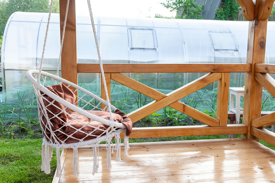 Дизайн альтанки 2026: сучасні тенденції в оформленні садового простору.