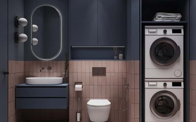 Дизайн трикімнатної квартири: балкон переобладнаний в зону відпочинку з кріслами та столиком.