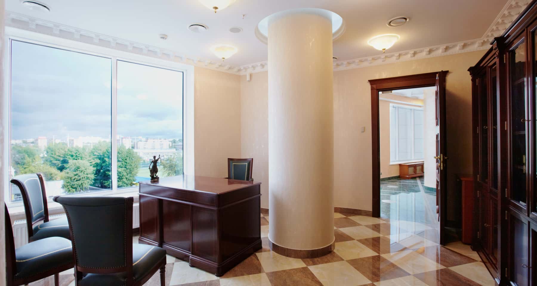 Ремонт офісів під ключ 2026: приклад сучасного та функціонального офісного простору.