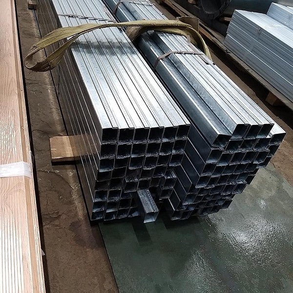 Інструменти для забору Інструменти та матеріали для будівництва забору з профнастилу: список необхідного