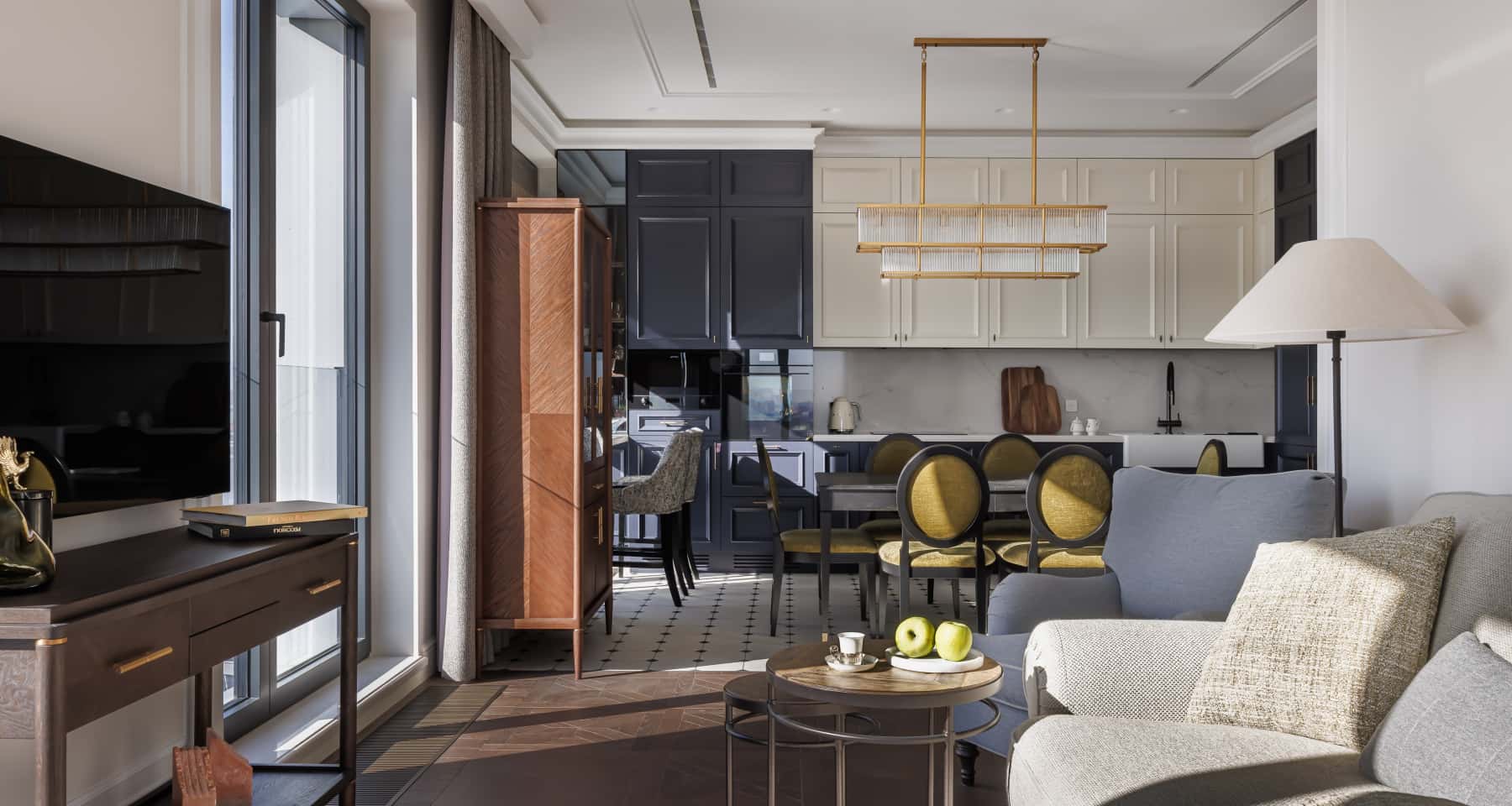 Ремонт квартири з використанням елементів американської класики: світлі кольори.