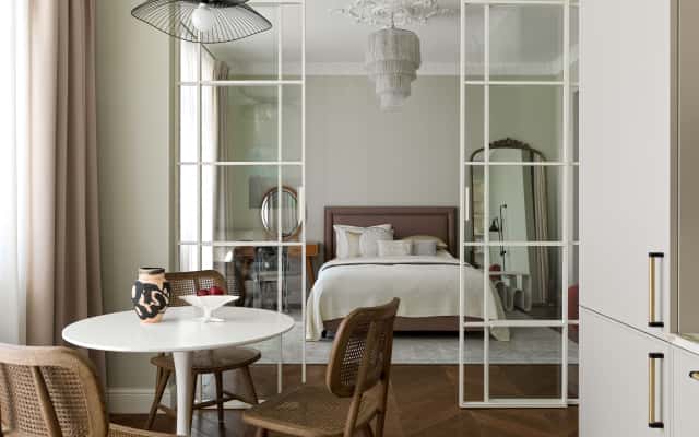 Коридор в квартирі: дизайн в стилі сучасна класика, Київ.