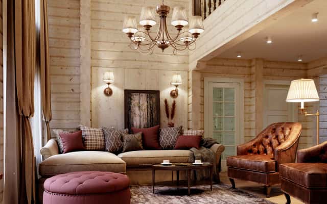 Інтер'єр холу в класичному стилі з великим дзеркалом та елегантною консоллю