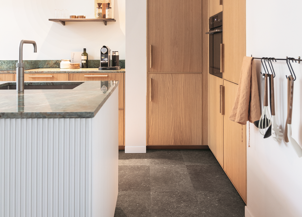 Недорога підлога Економний ремонт 2026: вибір підлогового покриття, що не потребує великих витрат.