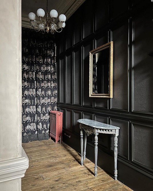 Книжкова шафа: зонування простору Книжкова шафа як роздільник кімнат в квартирі-студії