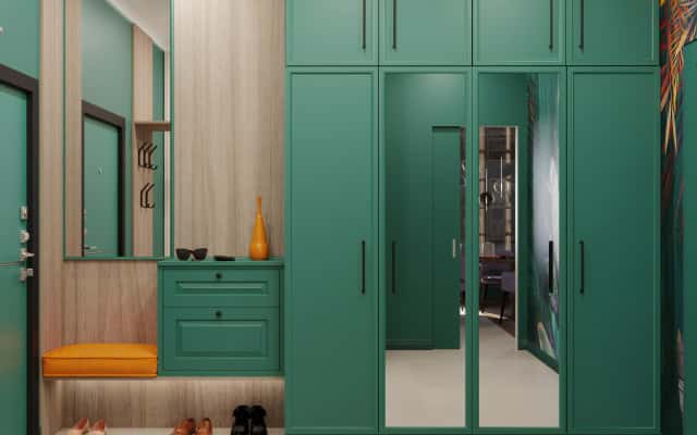 Вітальня з каміном Елегантний дизайн 4-кімнатної квартири з каміном у вітальні.