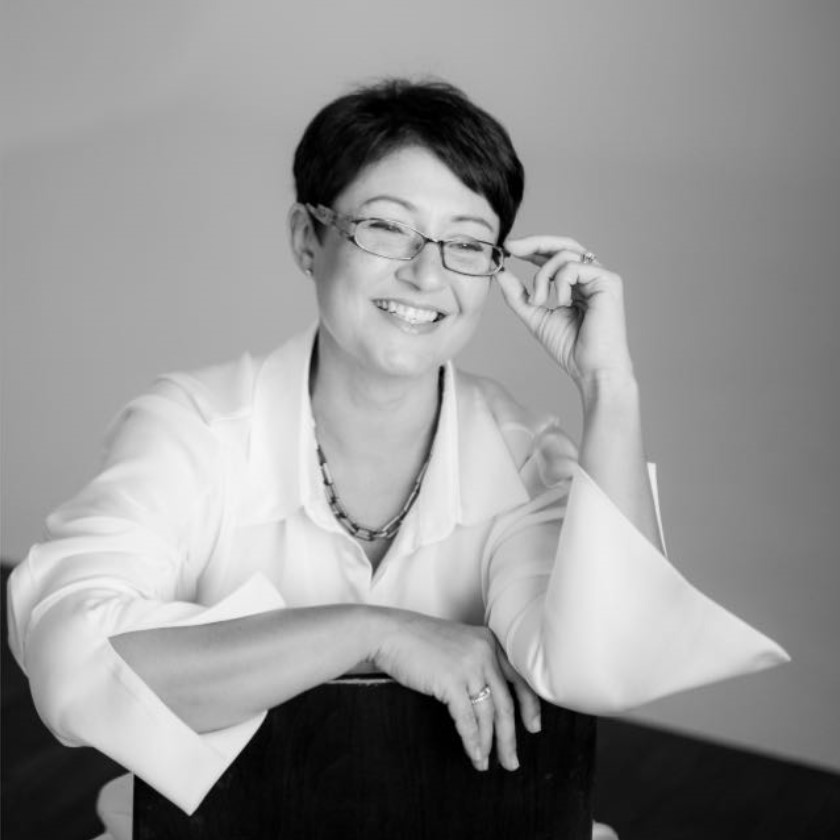 Бюджетний дизайн котеджу 2026 Інтер'єр великого будинку 2026: бюджетний дизайн з елементами автоматизації та ремонту преміум класу.