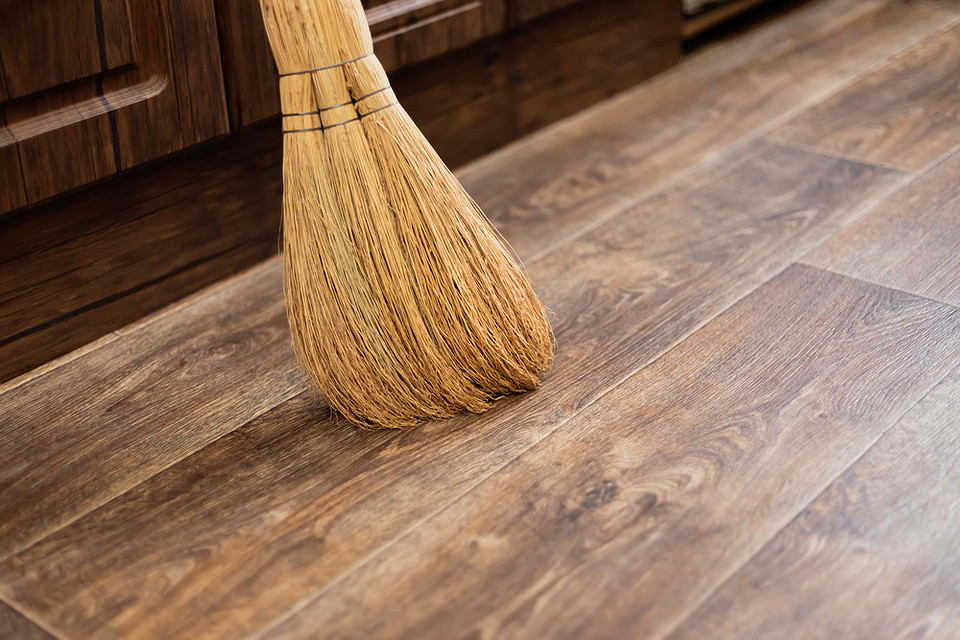 Зв'язуємо віник самі Покрокова інструкція: як зв'язати віник з сорго своїми руками вдома.