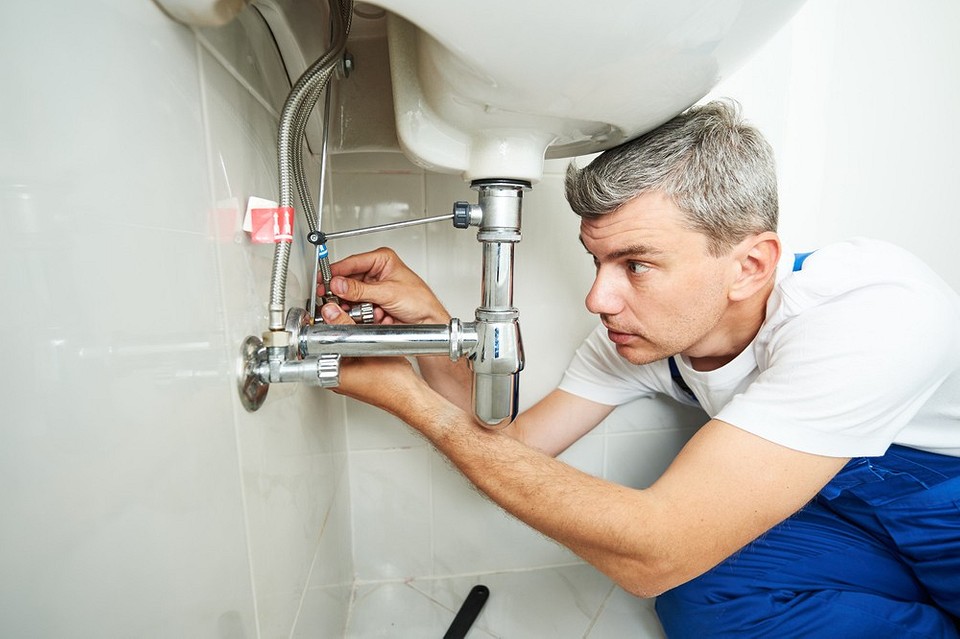 Причини та рішення Пошук причин та вирішення проблеми: гаряча вода з холодного крана в квартирі