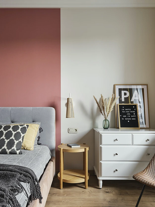 Узори на шпалерах Комбінування шпалер з різними узорами: створення унікального дизайну в 2026 році.