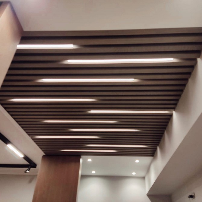 Вісім способів кріплення декоративних рейок на стіну та стелю: зрозумілі інструкції 2026