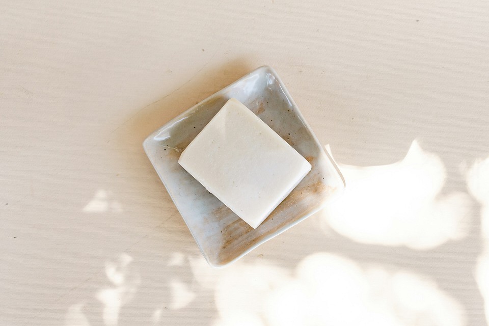 До та після чищення Результат чищення змішувача: порівняння до та після видалення вапняного нальоту