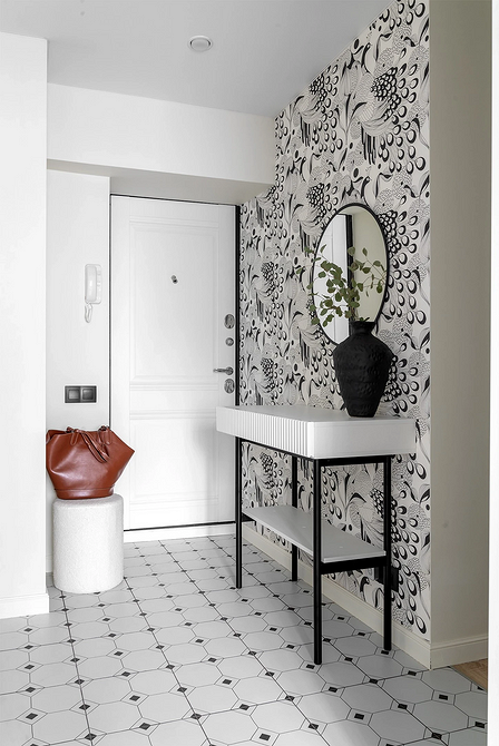 Контрастний плінтус: яскравий акцент в інтер'єрі, що додає динаміки та характеру