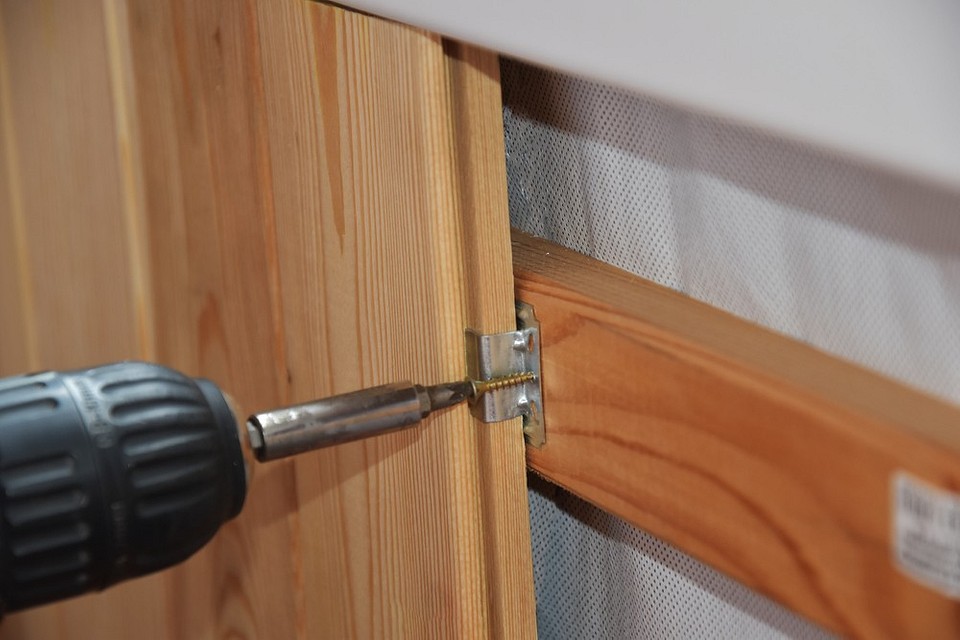 Як прибити вагонку? Як прибити вагонку правильно: інструкція з монтажу для ідеального результату в 2026.