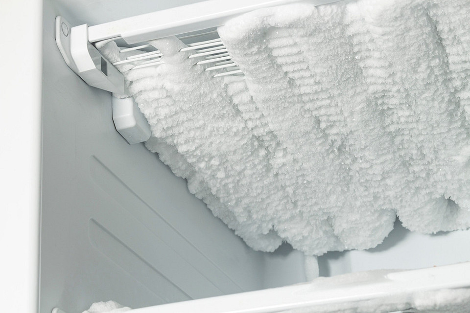 No Frost: розморожування без клопоту Розморожування холодильника No Frost: порада щодо правильного вимкнення та очищення