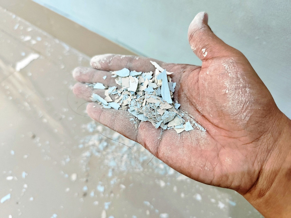 Якісне видалення фарби Видалення старої фарби зі стін: комплексний підхід для якісного результату