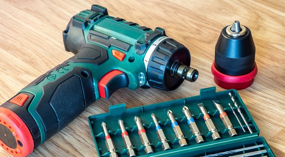 Зняття патрона дриля Зняття патрона дриля: два способи кріплення для різних типів патронів.