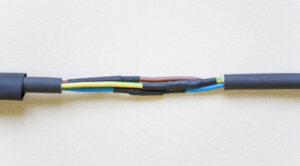 Безпечне зєднання проводів: інструкція для вашого дому — з'єднання проводів